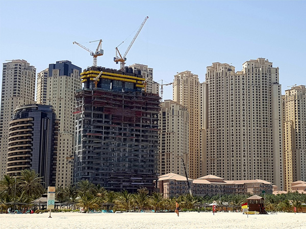 "دبي للعقارات": إنجاز مشروع "ون جي بي آر" في 2019 حسب الخطة 