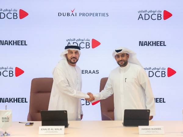 Dubai Holding Real Estate and ADCB enter into a strategic partnership to offer bespoke off-plan financing solutions to clients